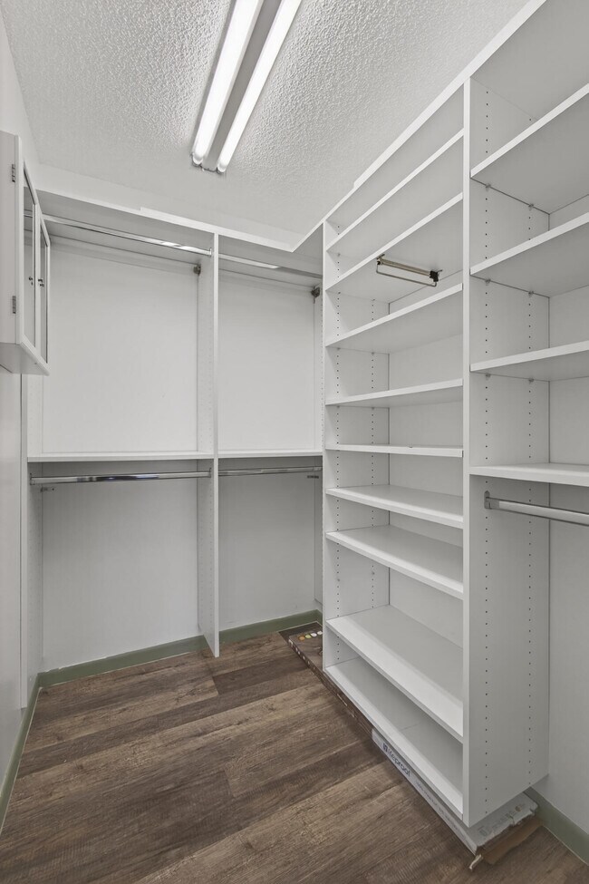 Building Photo - 3708 Savoy Ln