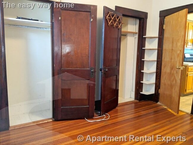 Building Photo - 11 New Hampshire Ave