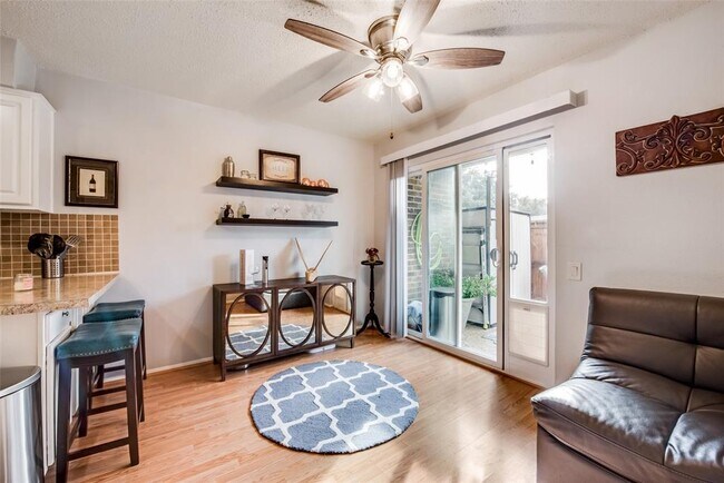 Building Photo - 4417 Westminster Dr