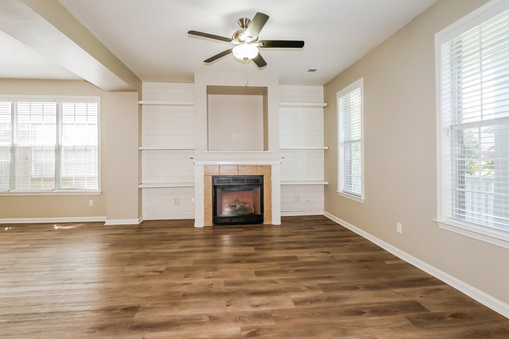 Building Photo - 8565 Griffin Park Dr