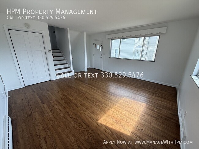 Building Photo - 15 W York St