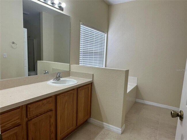 Building Photo - 2761 Shady Ave