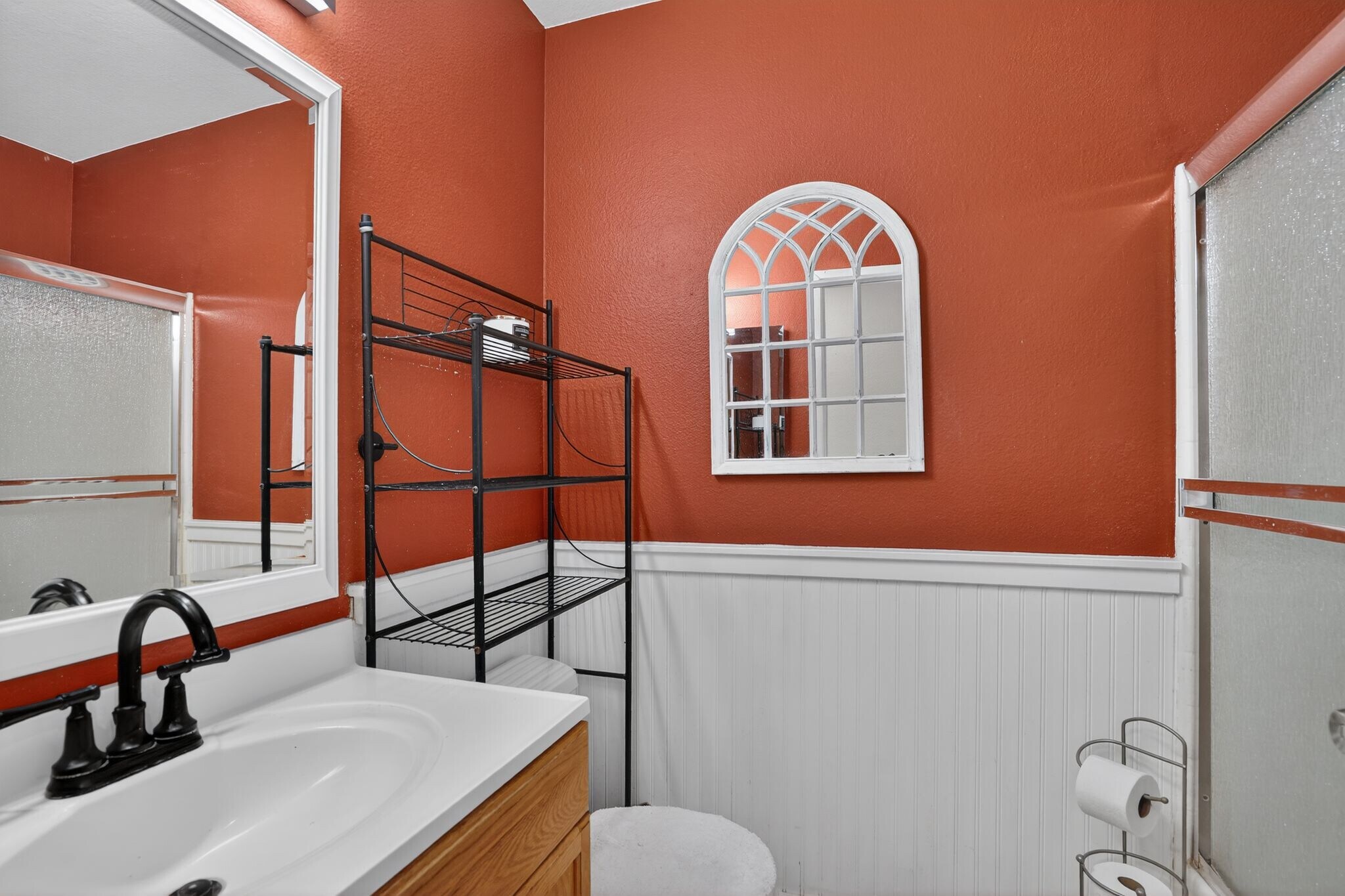 Building Photo - 2381 Archwood Ln