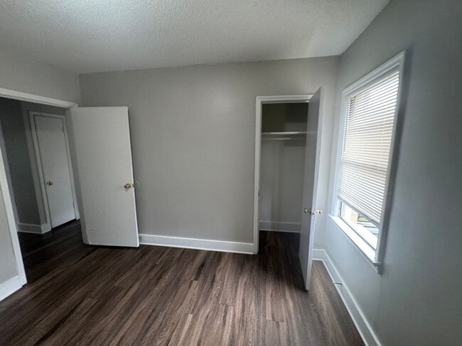 Building Photo - 1895 S Lauderdale St