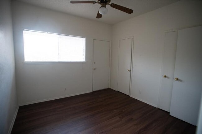 Building Photo - 3000 Guadalupe St