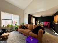 Building Photo - 33 Adams Ave