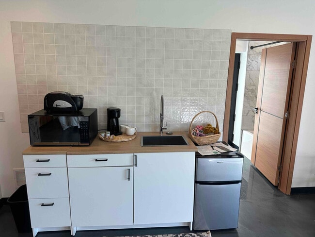 Building Photo - 3615 200th St E