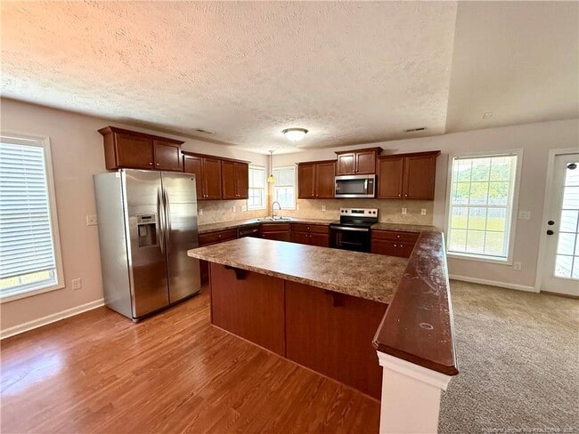 Building Photo - 2513 Hunting Bow Dr