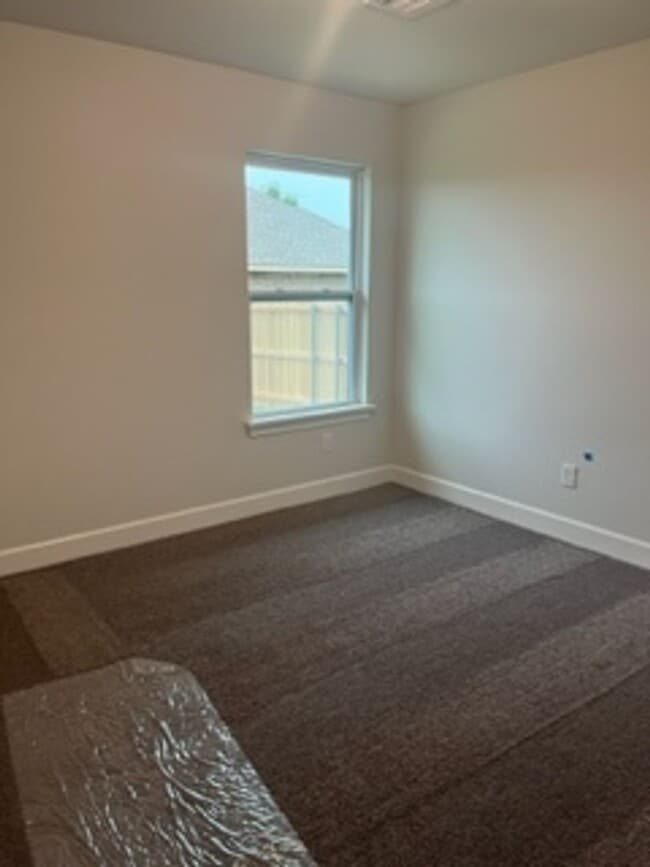 Building Photo - 1st Month Free!