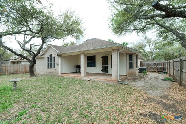 Building Photo - 1421 Spiderlily View