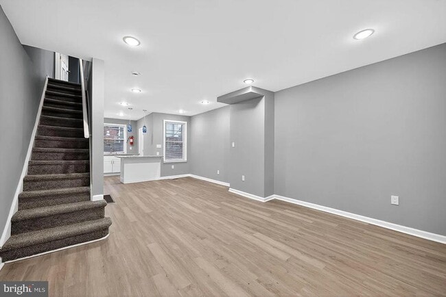 Building Photo - 1333 S Newkirk St