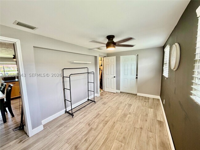 Building Photo - 2702 NW 53rd St