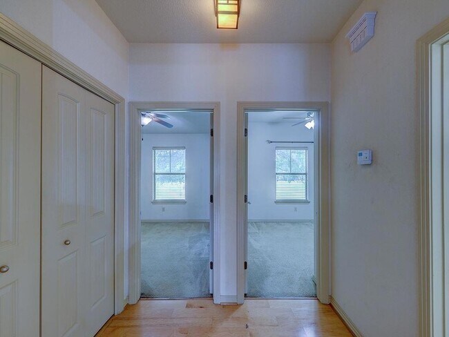 Building Photo - 9707 Anderson Mill Rd