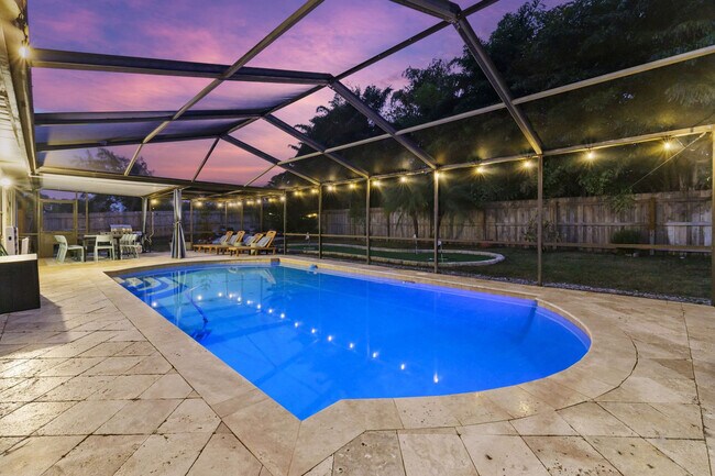 Building Photo - 11312 112th St N