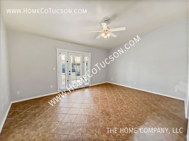 Building Photo - 9232 E Big Sky Ln
