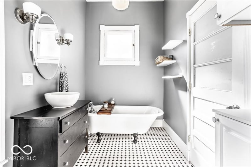 Building Photo - 349 West Broadway Street