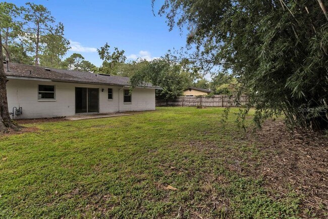 Building Photo - 5031 NW 28th Terrace