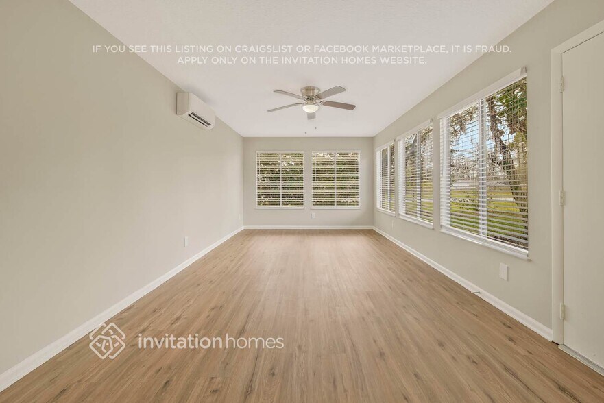 Building Photo - 10425 Kingbrook Ln