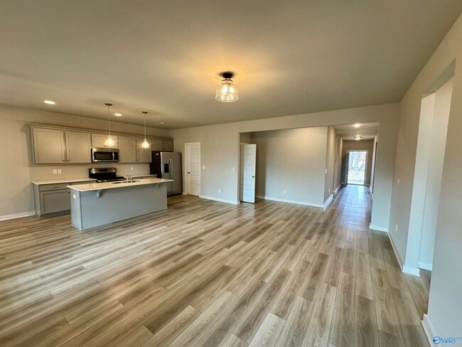 Building Photo - 336 Shady Ln