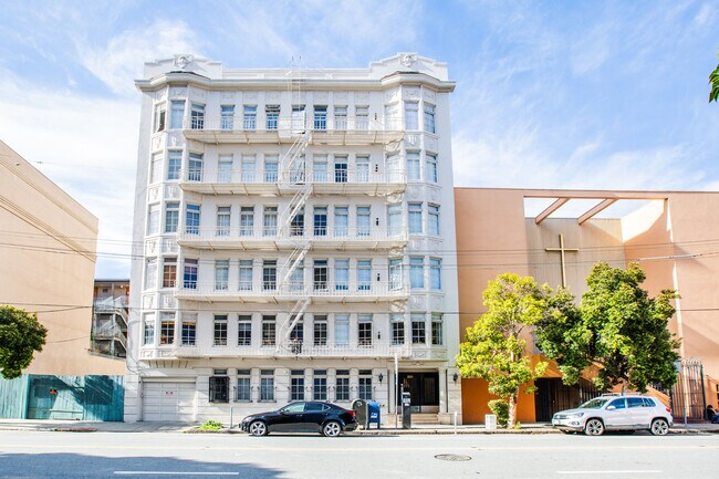 Building Photo - 250 Fell