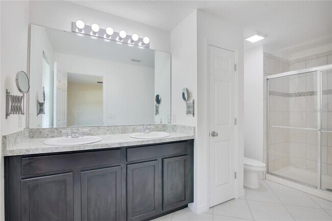 Building Photo - 2905 Sunstone Dr