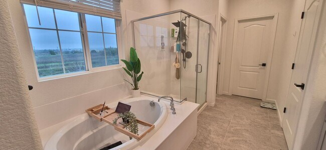 Building Photo - Tastefully Done & Stunning Place to Call Home