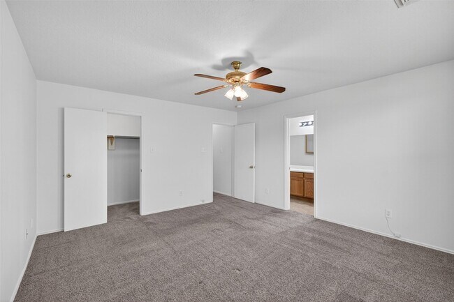 Building Photo - 1208 Cambay Dr