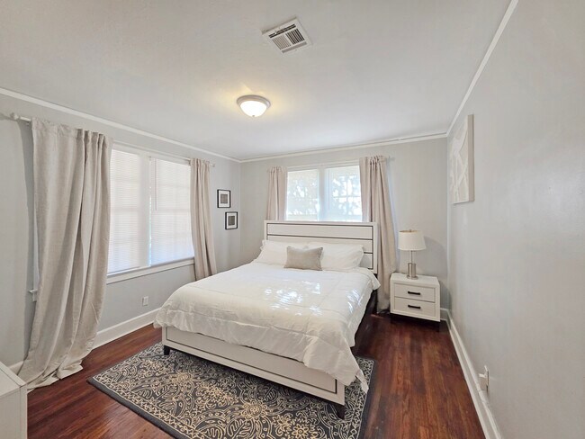 Primary Photo - California Getaway