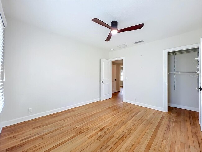 Building Photo - 1607 Delaney Ave