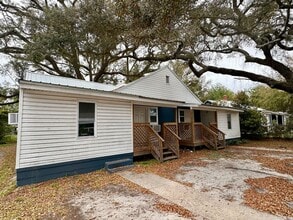 Building Photo - 3721-3727 Ogg Ave