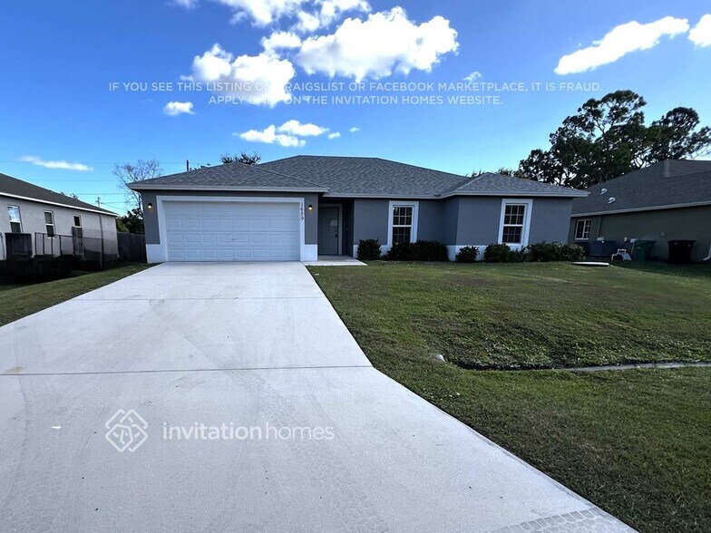 Building Photo - 1659 SW Realty St