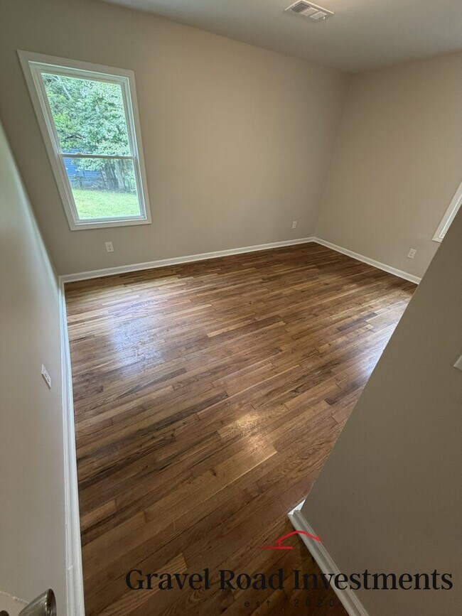Building Photo - Beautifully Remodeled 4 Bedroom, 2 Bathroom Home for Rent