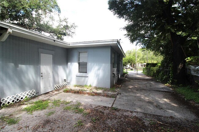 Building Photo - 2066 7th St