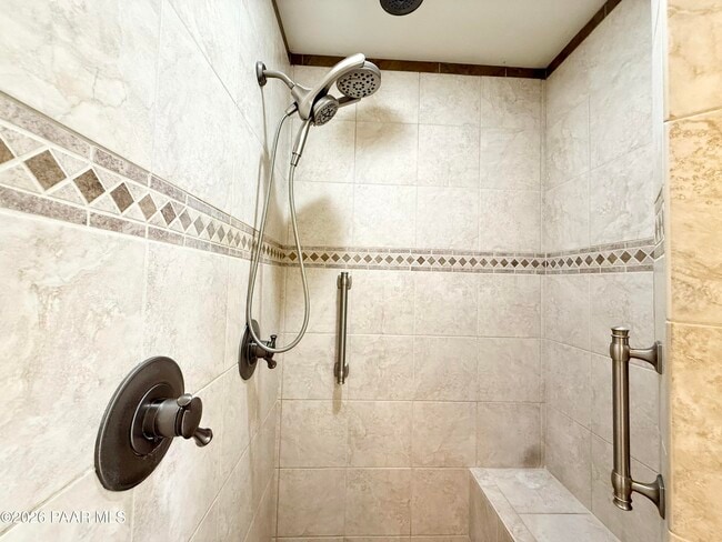 Building Photo - 5260 N Verde Ln