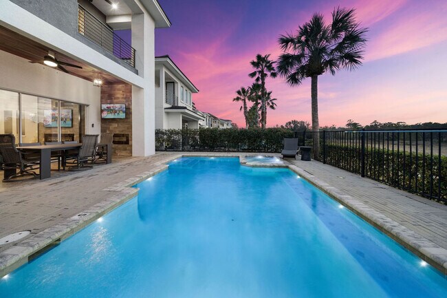 Building Photo - 748 Desert Mountain Ct