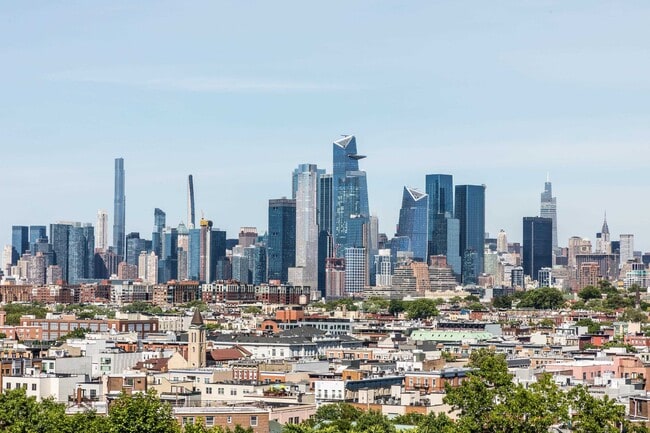 Building Photo - 271 Ogden Ave.