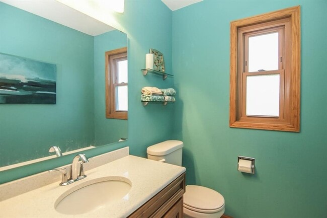 Building Photo - 2506 Scenic Ridge Dr