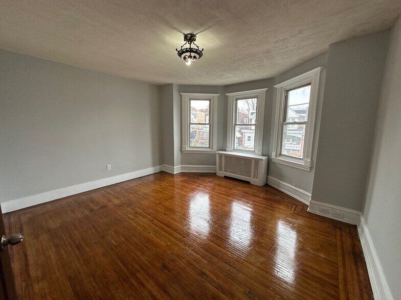 Building Photo - 4521 N 12th St