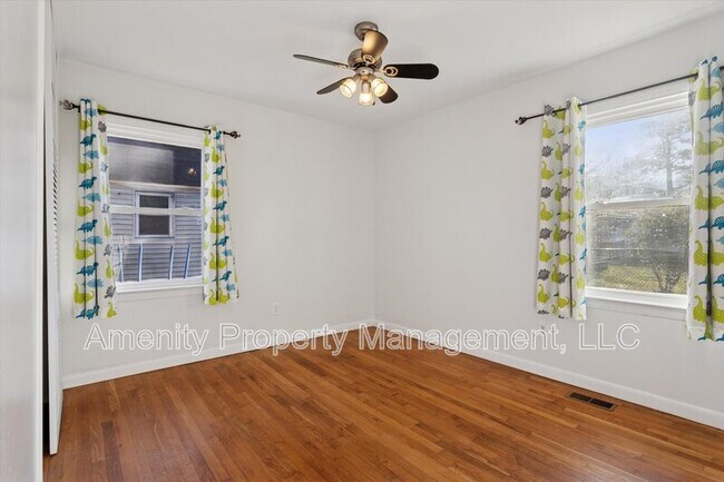 Building Photo - 139 Nicewood Dr