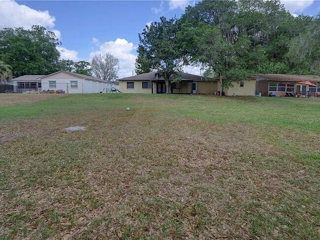 Building Photo - 8922 Havasu Dr