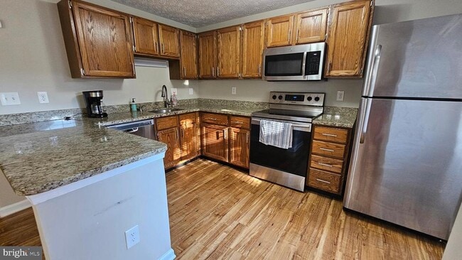 Building Photo - 1196 Swanhill Ct