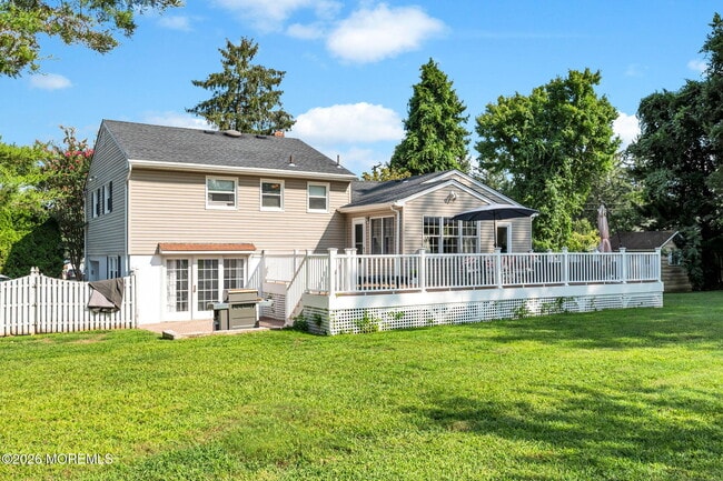 Building Photo - 55 S Lake Dr