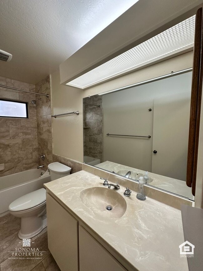 Building Photo - 3BD/2BA Eastside Sonoma Home