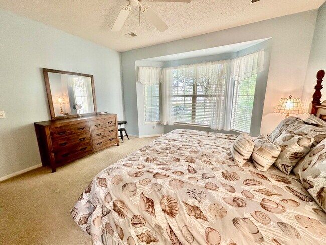 Building Photo - Lovely Furnished, Sun City of Hilton Head Rental!