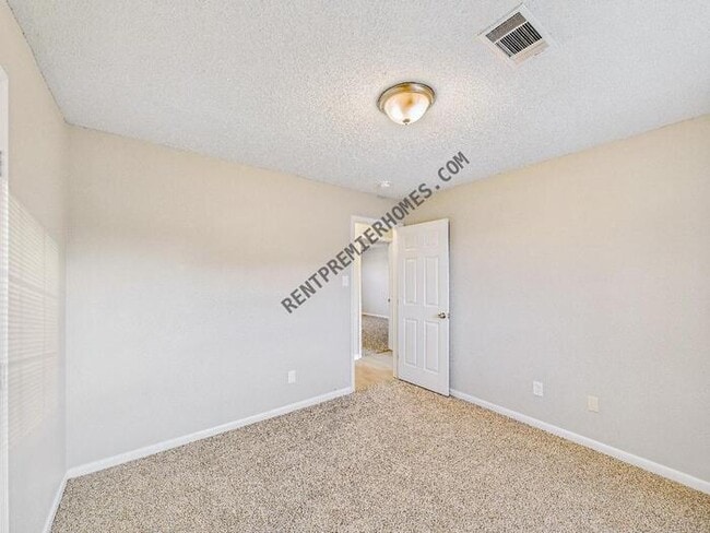 Building Photo - 509 Gamble Rd