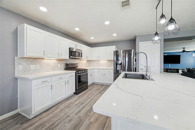 Building Photo - 12223 Windsor Bay Ct