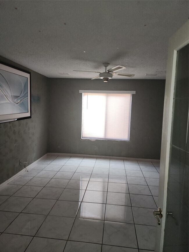 Building Photo - 4440 NW 92nd Way