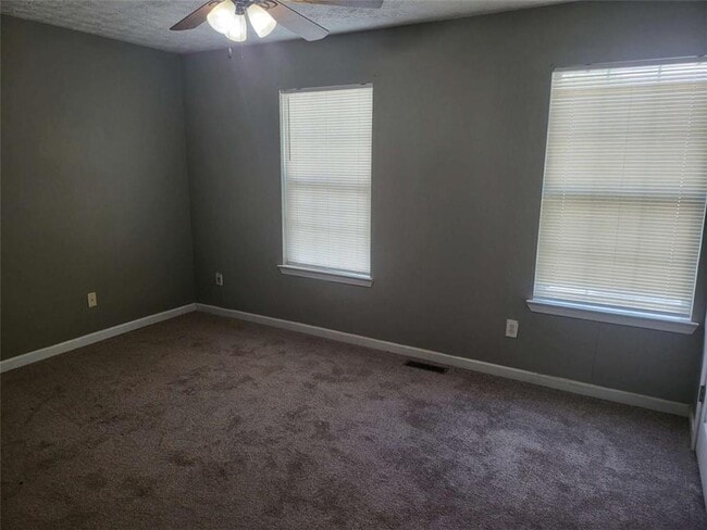 Building Photo - 7018 Panda Rd