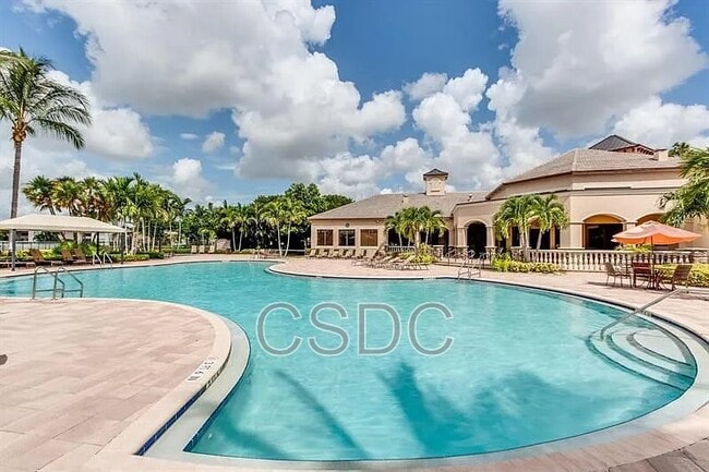 Building Photo - 8477 Breezy Hill Dr