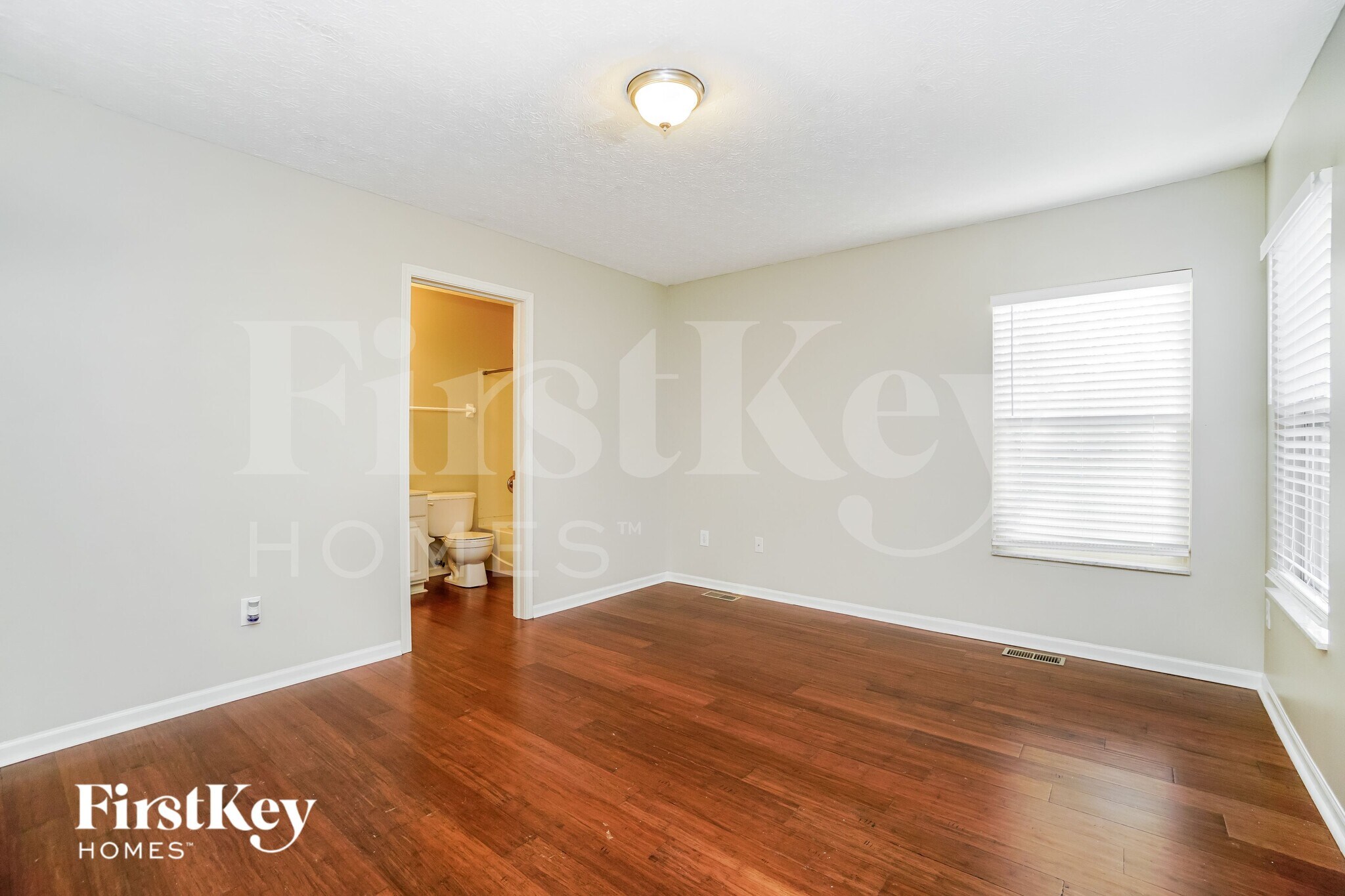 Building Photo - 714 Keltoncrest Dr
